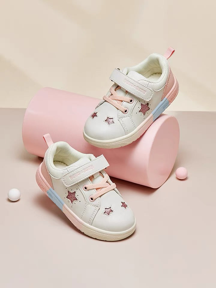 Pink Star Design Sneakers